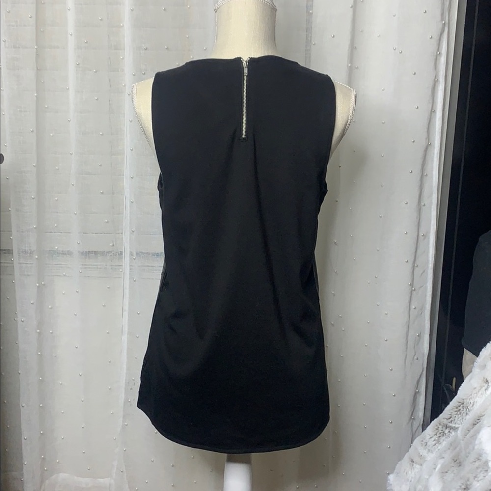 Forever 21 - Picture 2 of 2